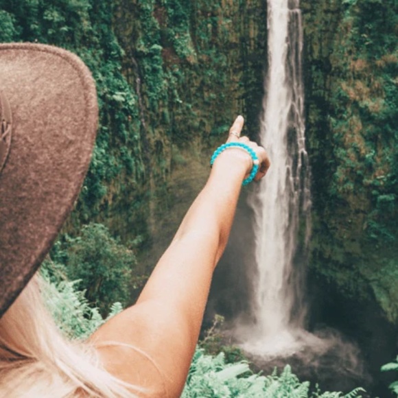 NWT Lokai Authentic Blue Water Cause bracelet size Medium - Picture 4 of 9